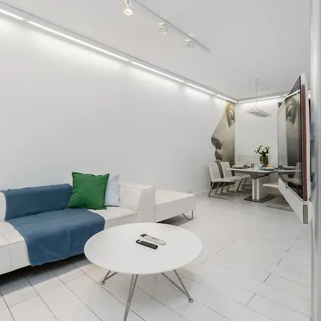 Apartament Modern Minimalism Near Old Market By Renters *