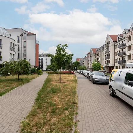 Apartament Modern Minimalism Near Old Market By Renters *